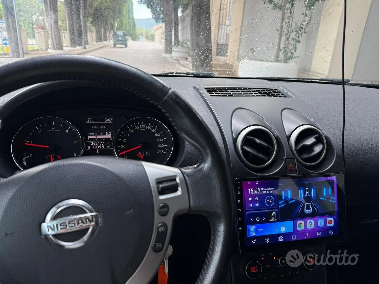 Nissan Qashqai 2011 photo 2