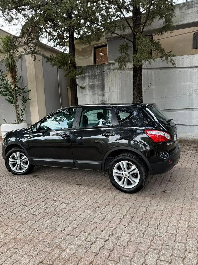 Nissan Qashqai 2011 photo 3