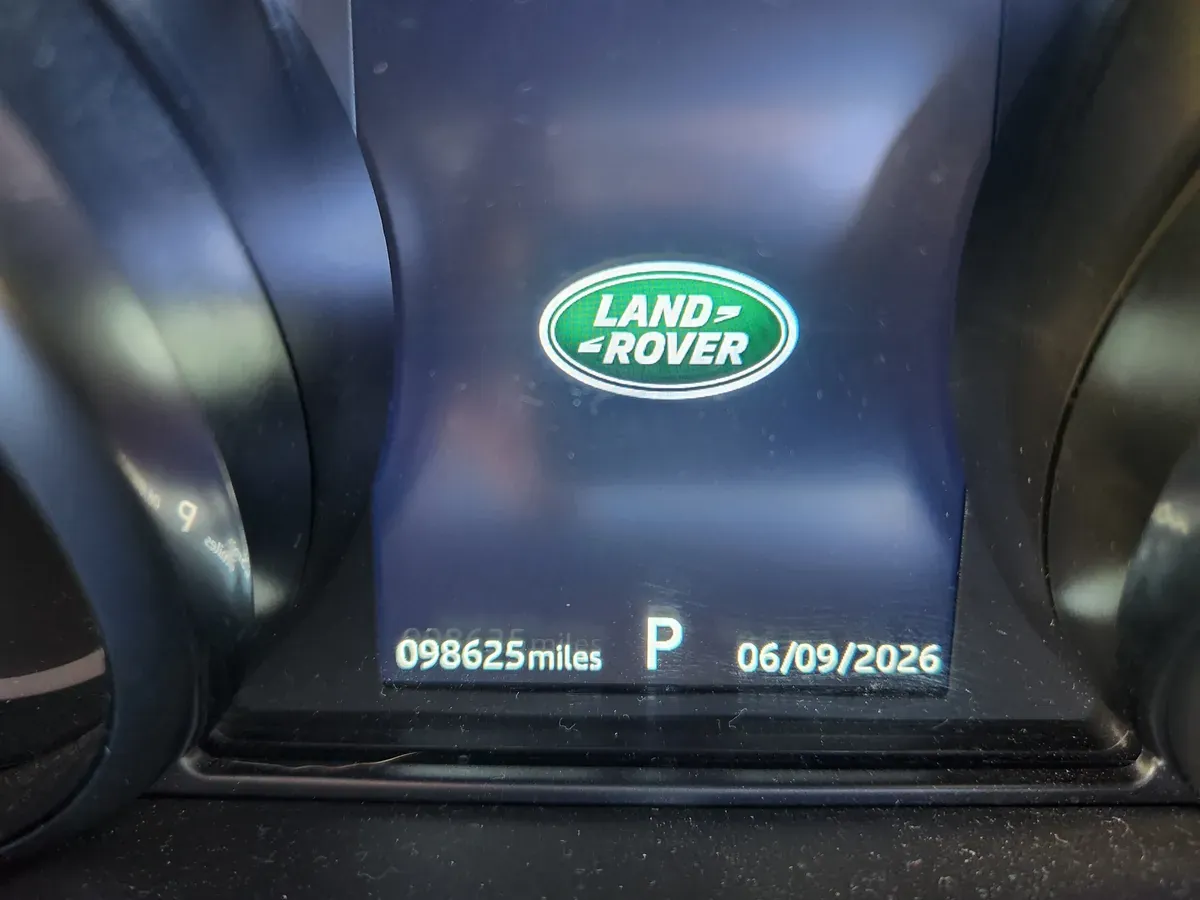 Land Rover Discovery Sport 2019 photo 3