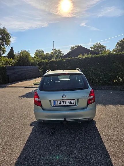 Skoda Fabia 2013 photo 4