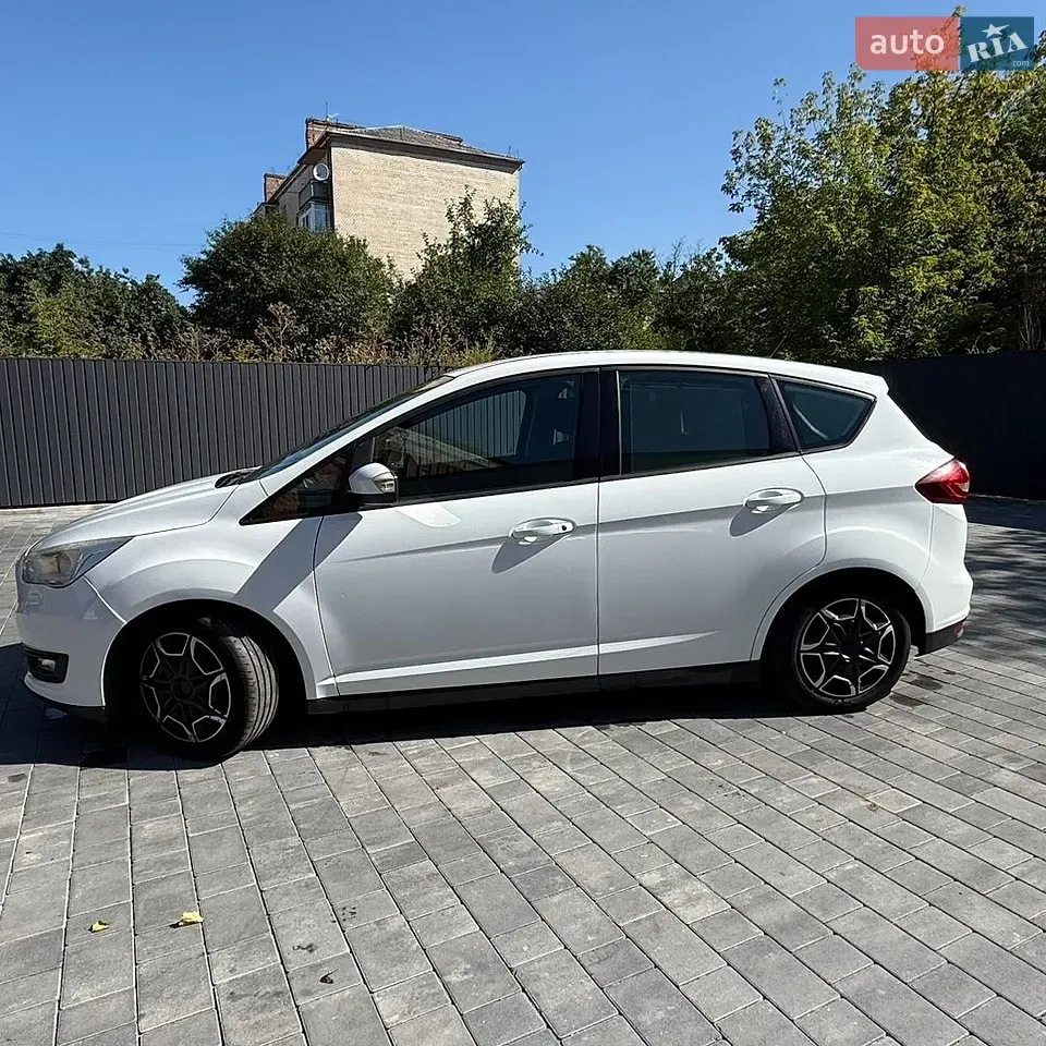 Ford C-Max 2016 photo 2