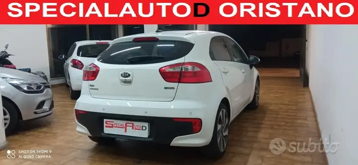 Kia Rio 2015 photo 5
