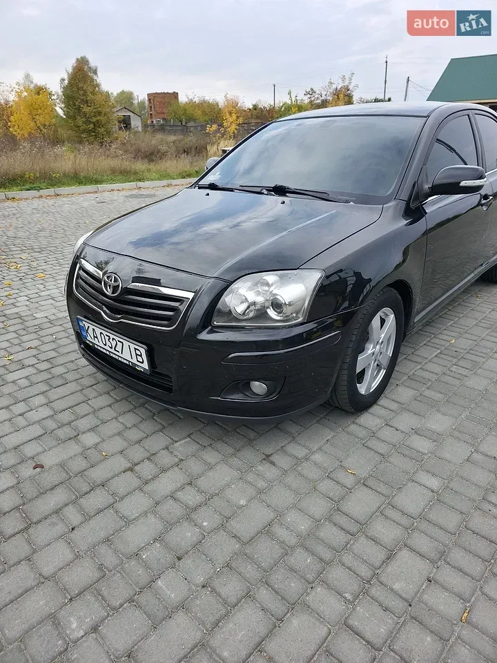 Toyota Avensis 2006 photo 2