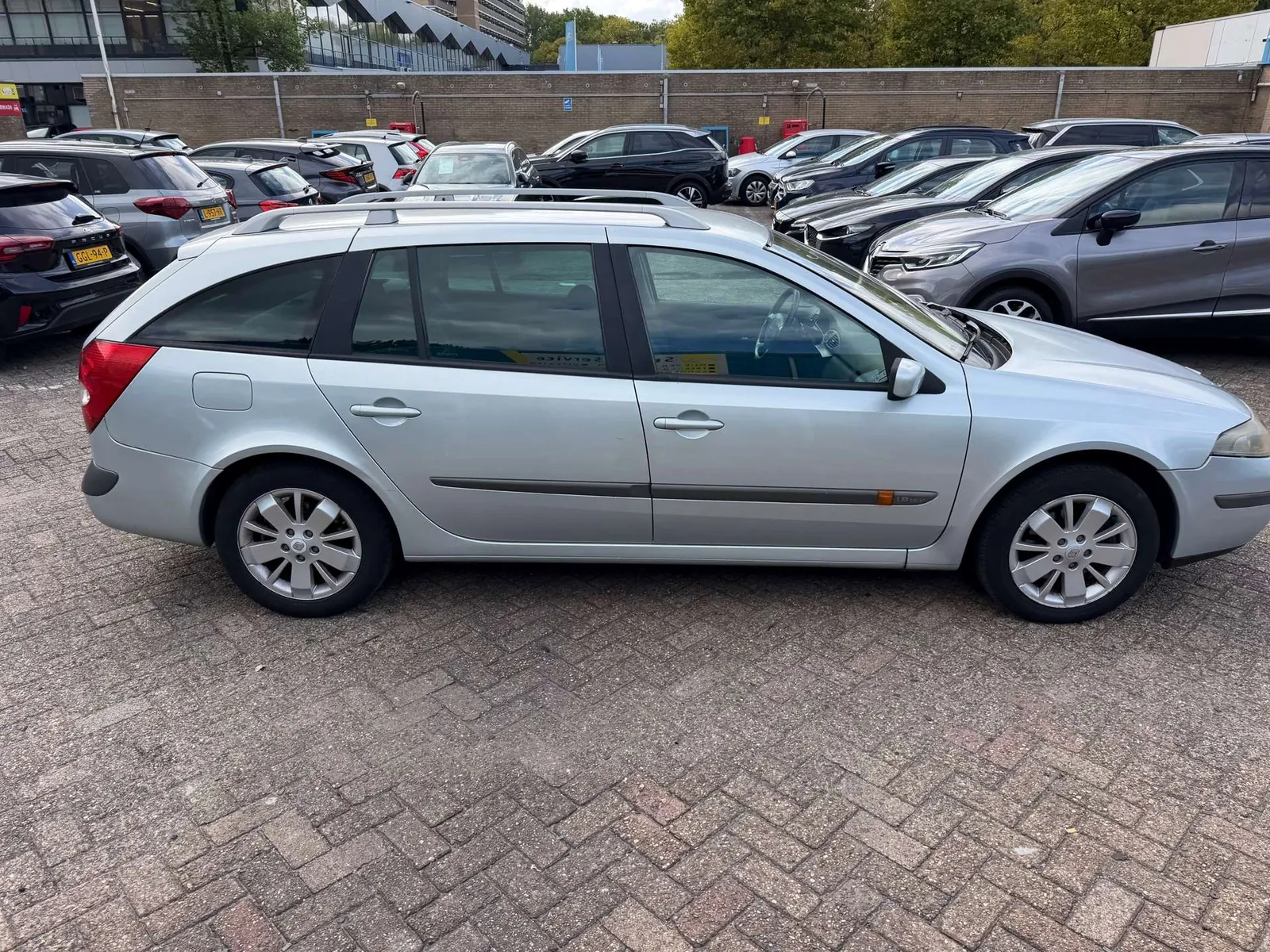 Renault Laguna 2003 photo 3