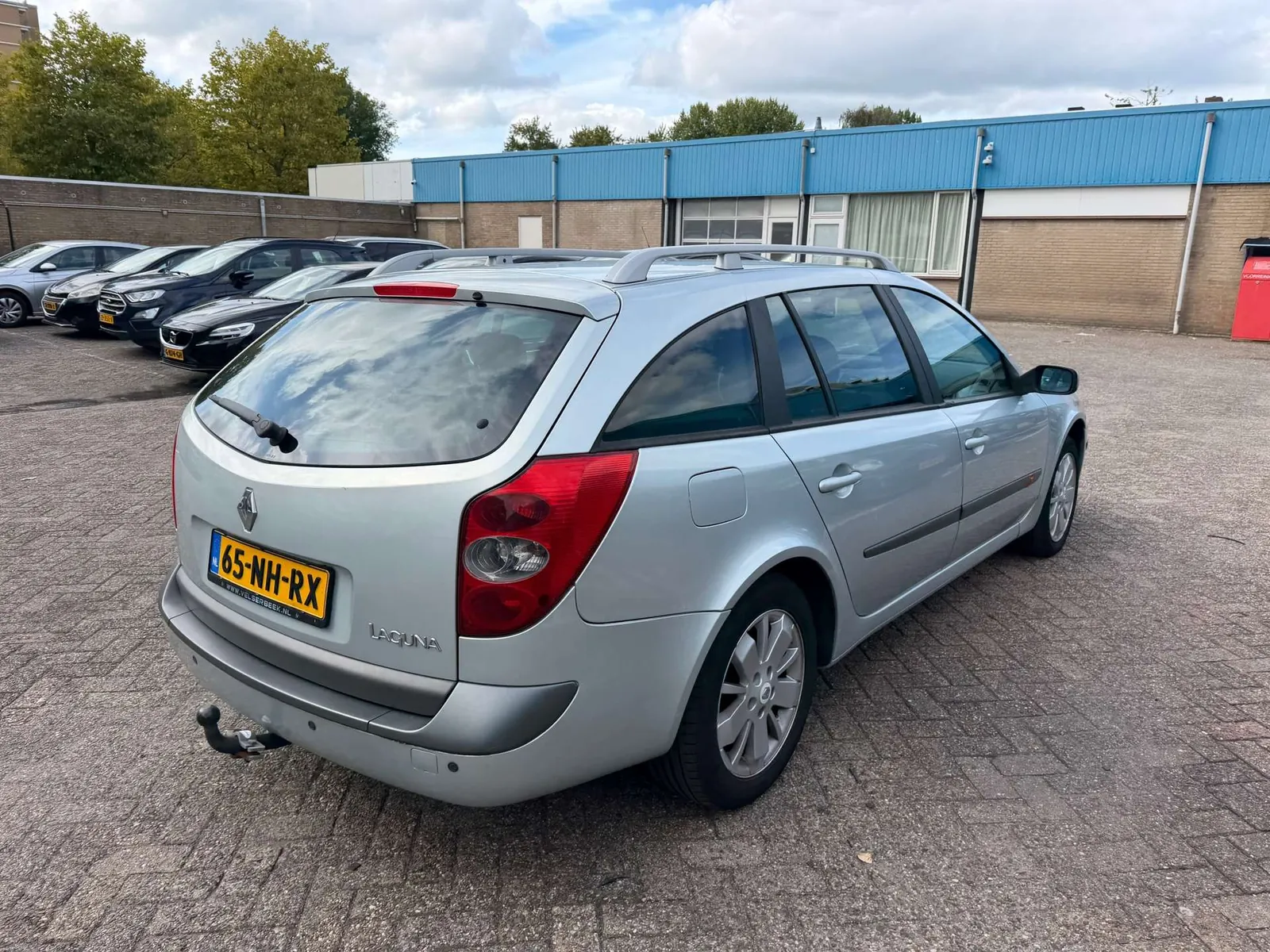 Renault Laguna 2003 photo 4