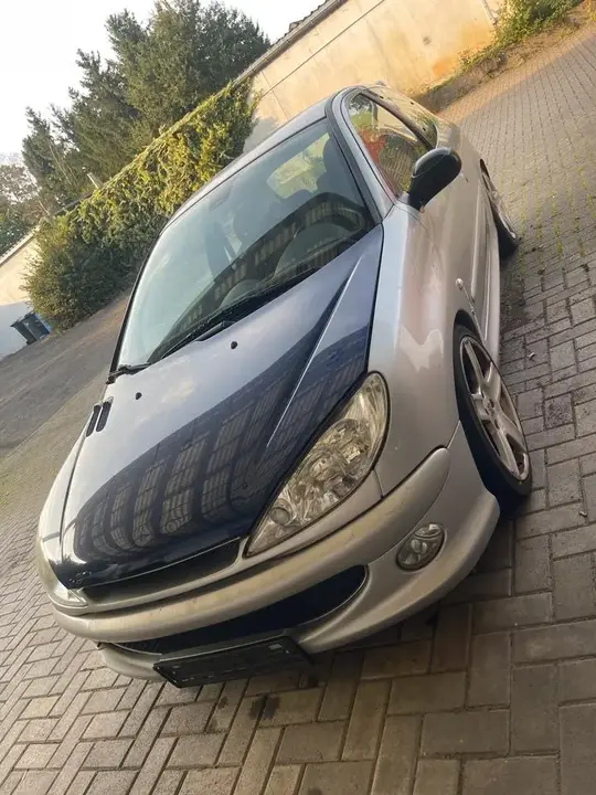 Peugeot 206