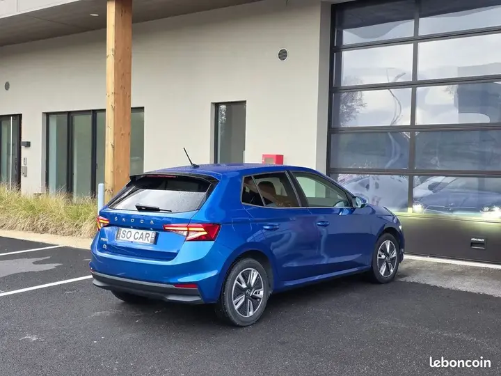 Skoda Fabia 2023 photo 4