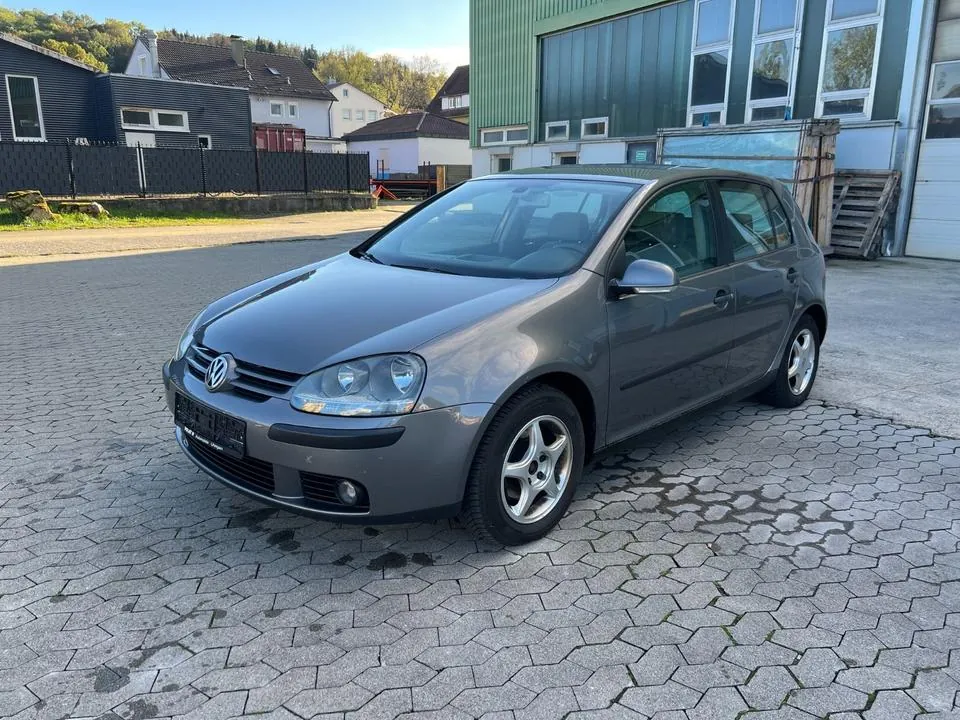 Volkswagen Golf V