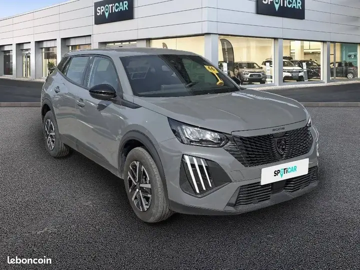 Peugeot 2008 2024 photo 3