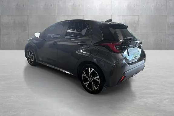 Toyota Yaris 2024 photo 3