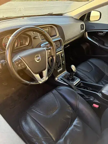 Volvo V40 2013 photo 5