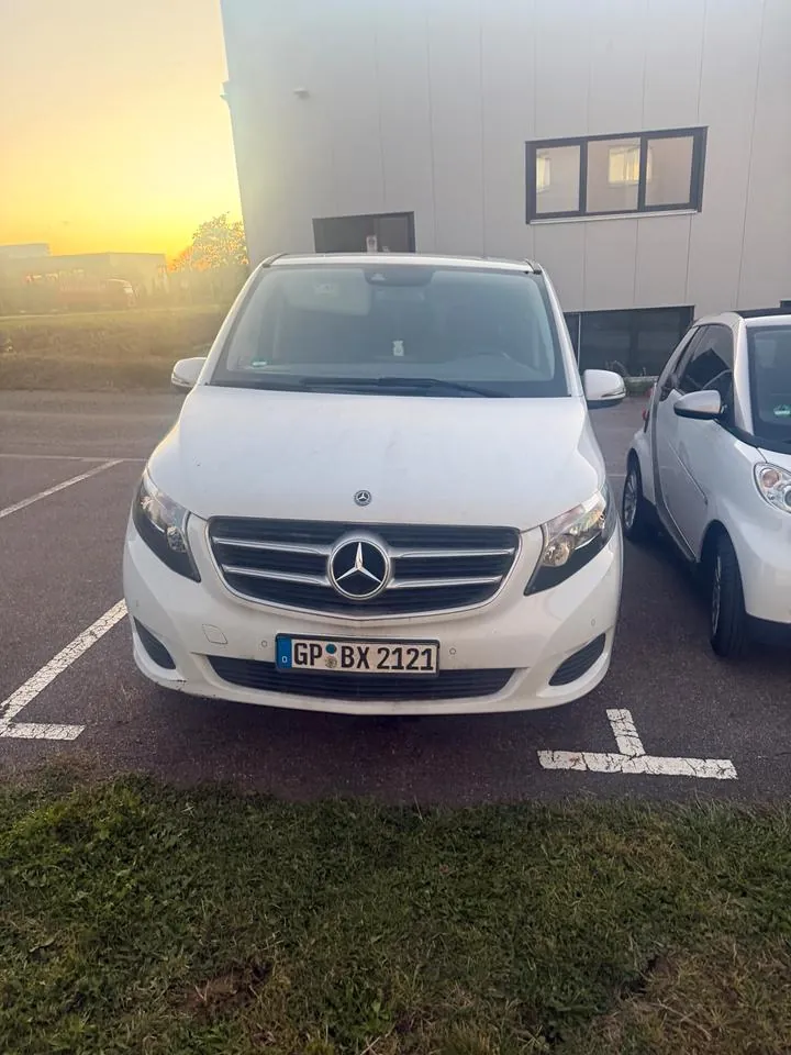 Mercedes-Benz V-Class