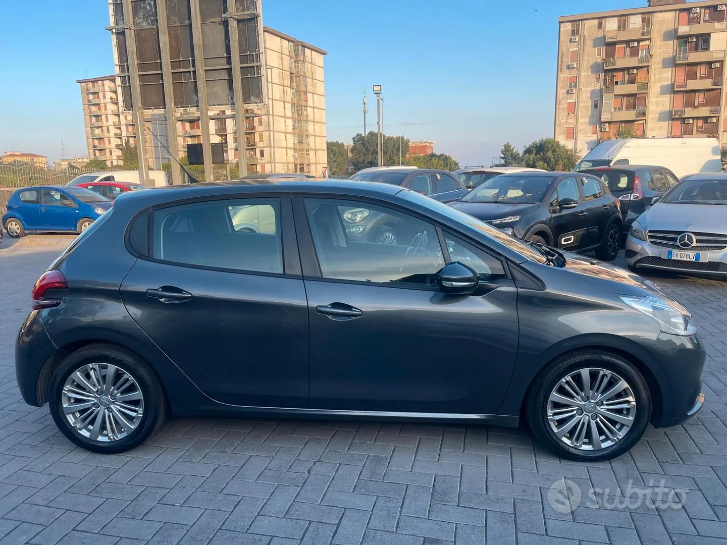 Peugeot 208 2016 photo 5