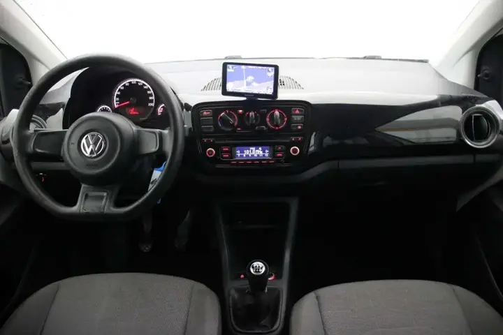 Volkswagen Up 2014 photo 2