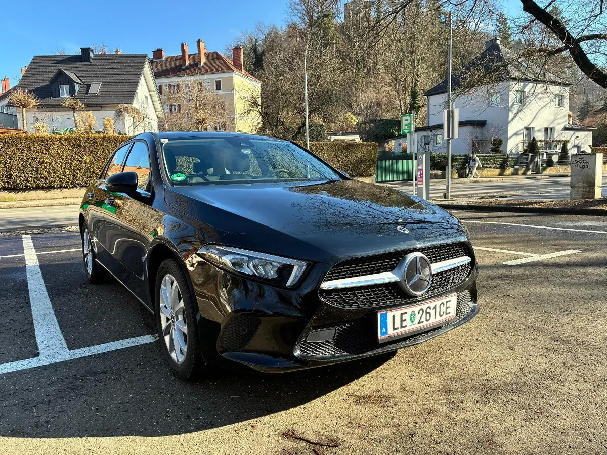 Mercedes-Benz A-Class 2022 photo 3