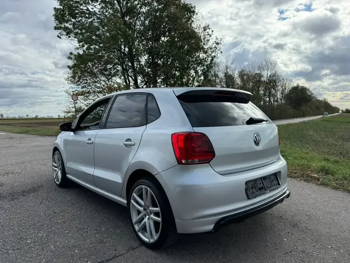 Volkswagen Polo 2009 photo 3