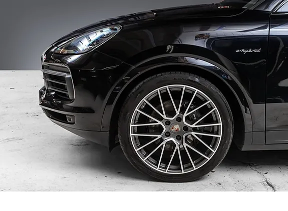 Porsche Cayenne Coupe 2021 photo 5