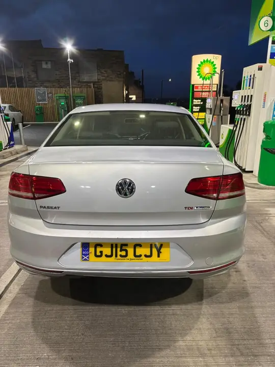 Volkswagen Passat 2015 photo 2