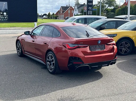 BMW I4 2024 photo 3