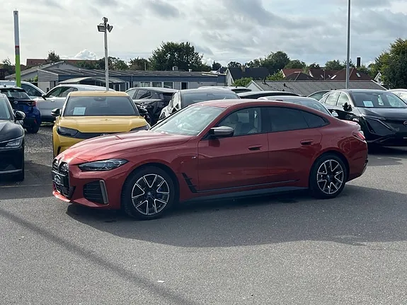 BMW I4 2024 photo 2