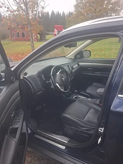 Mitsubishi Outlander 2014 photo 5