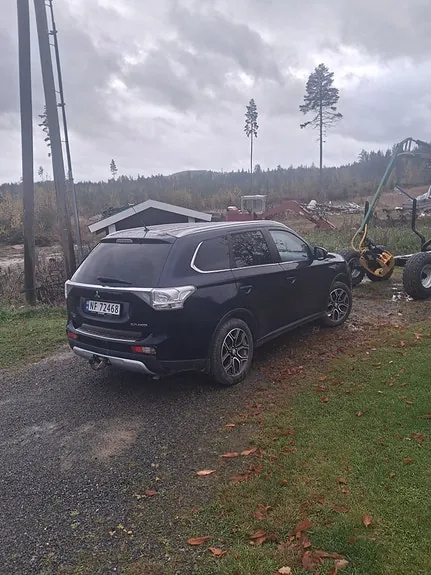 Mitsubishi Outlander 2014 photo 4