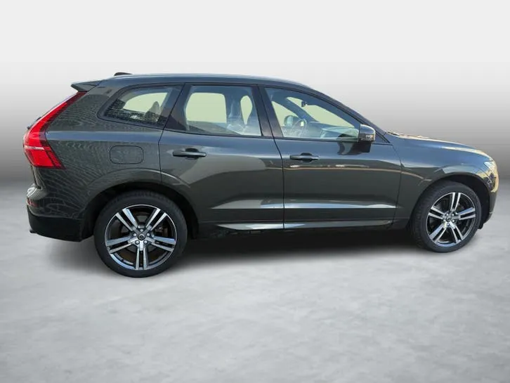 Volvo Xc60 2018 photo 2