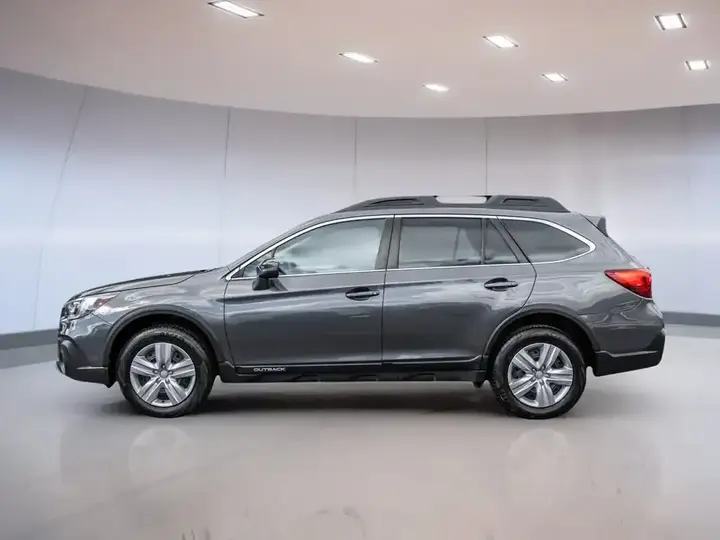 Subaru Outback 2018 photo 5
