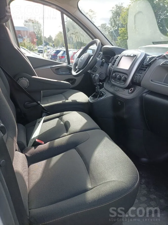 Renault Trafic 2016 photo 3