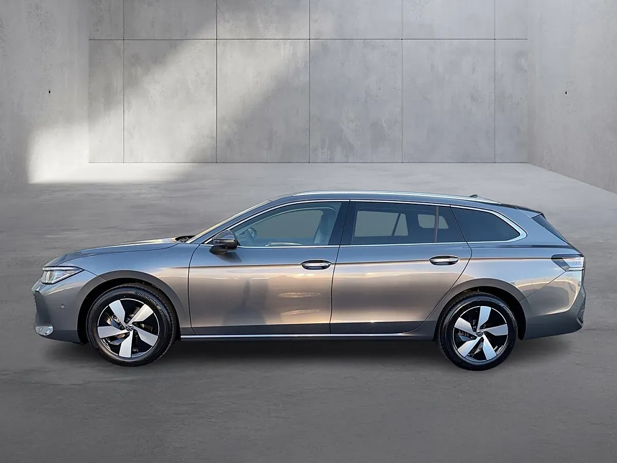 Volkswagen Passat 2026 photo 2
