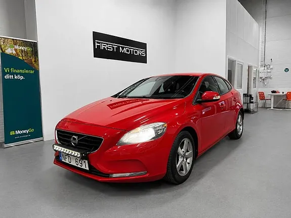 Volvo V40 2013 photo 4