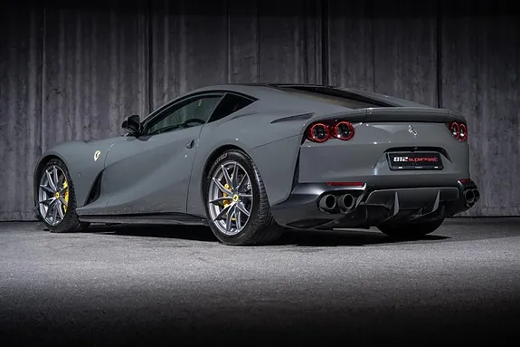 Ferrari 812 Superfast 2019 photo 3