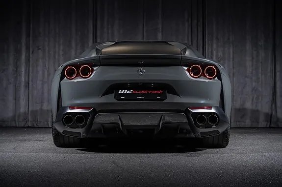 Ferrari 812 Superfast 2019 photo 4