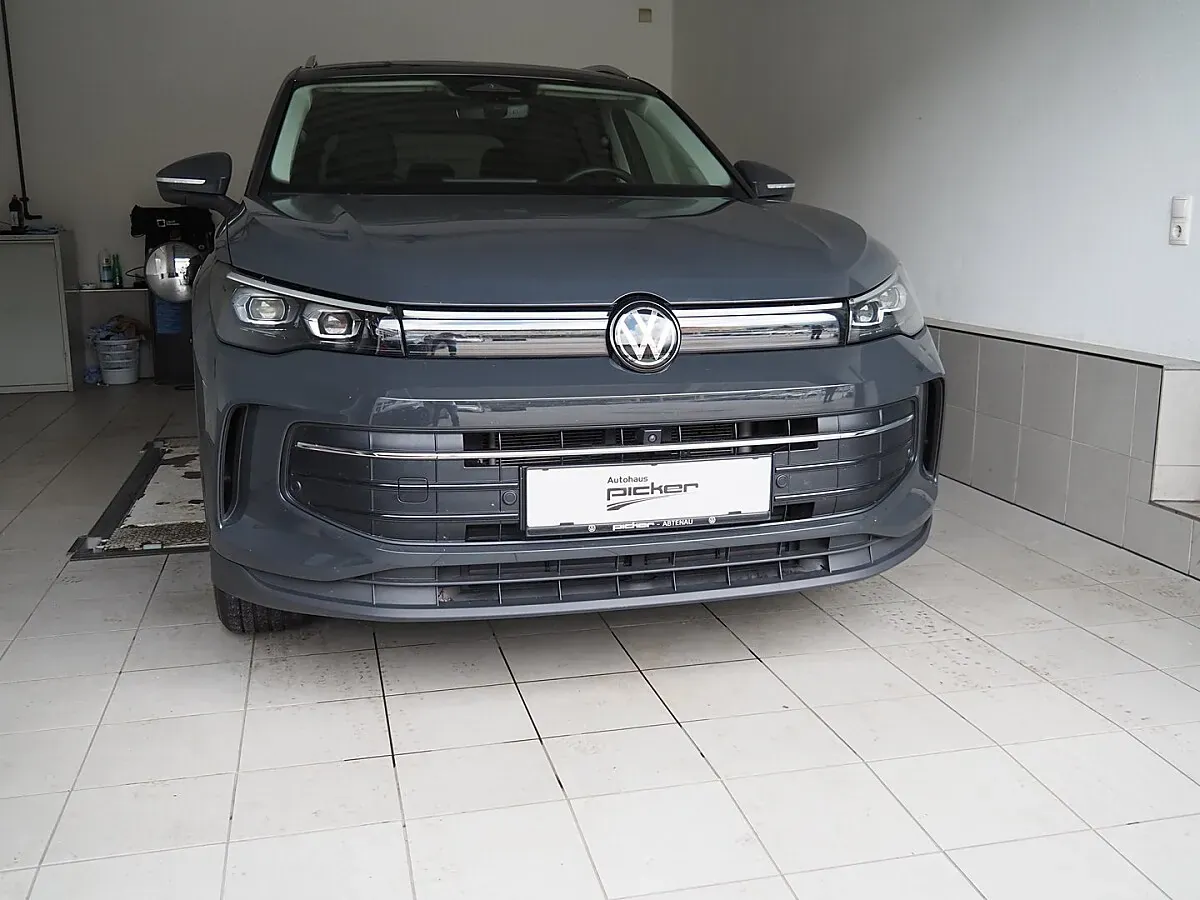 Volkswagen Tiguan 2026 photo 2