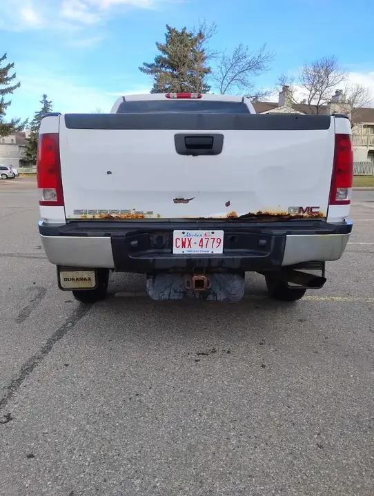 GMC Sierra 2500Hd 2010 photo 4