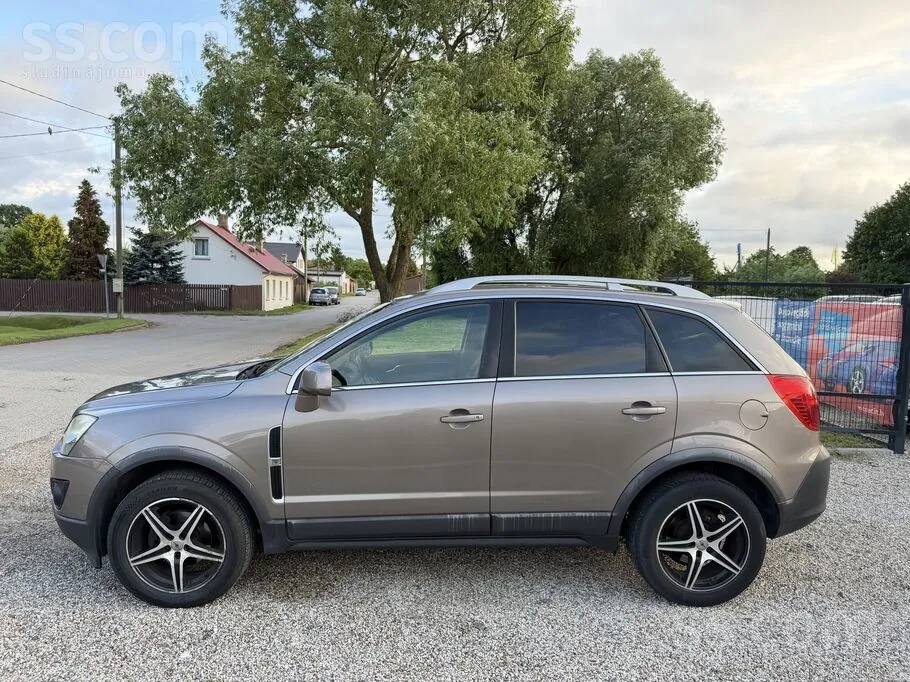 Opel Antara 2013 photo 4