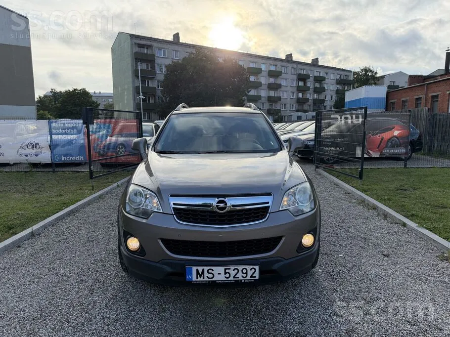Opel Antara 2013 photo 2