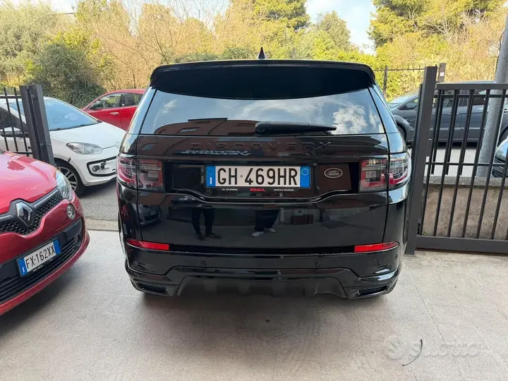 Land Rover Discovery Sport 2021 photo 4