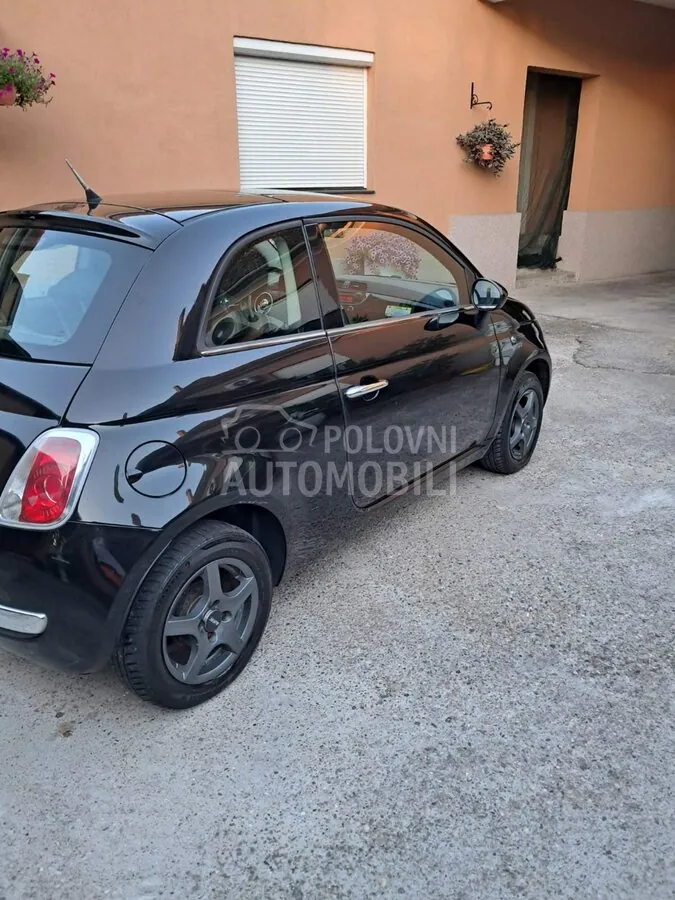 Fiat 500 2010 photo 2