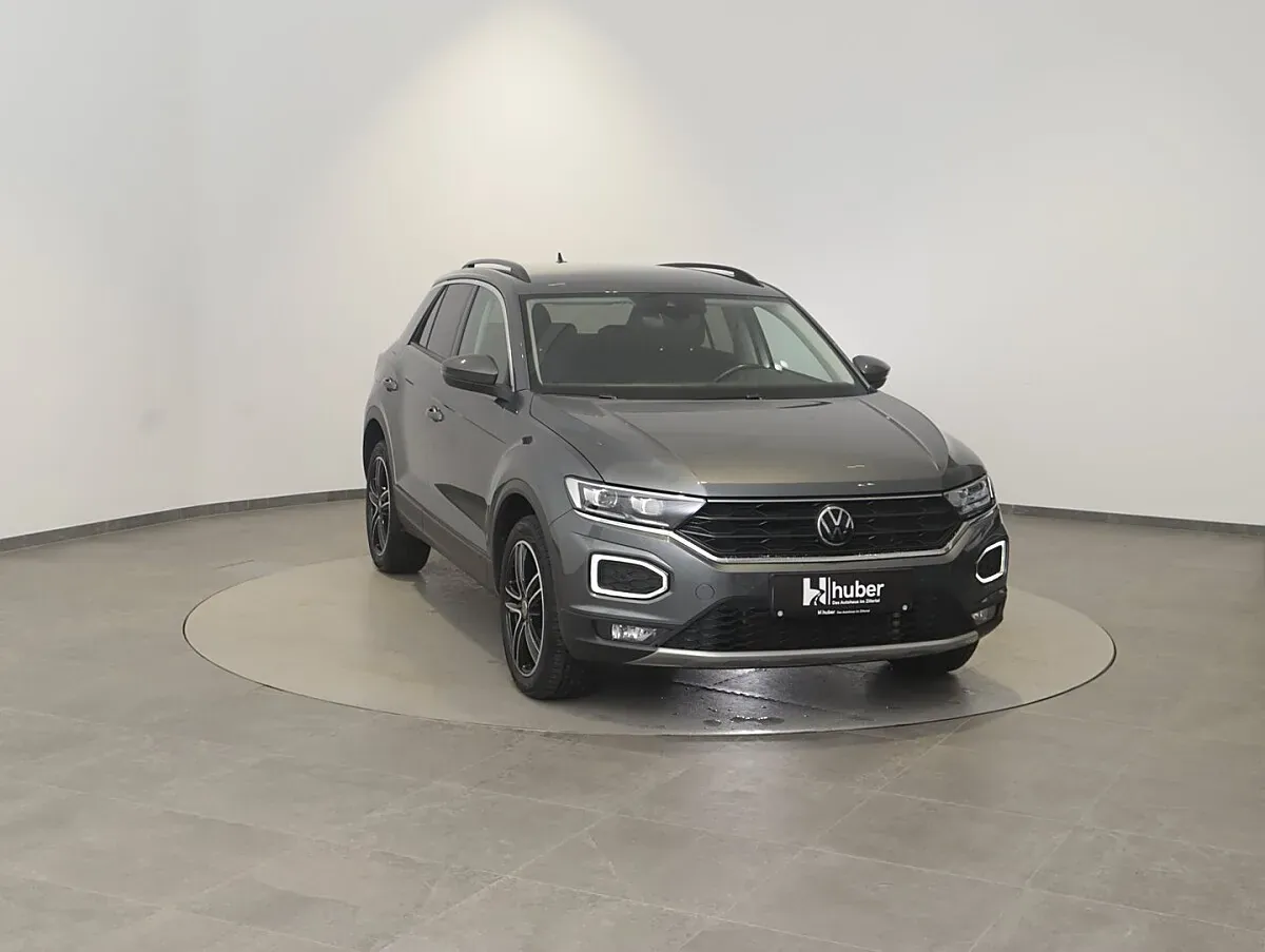 Volkswagen T-Roc 2021 photo 3