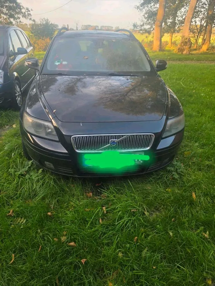 Volvo V50