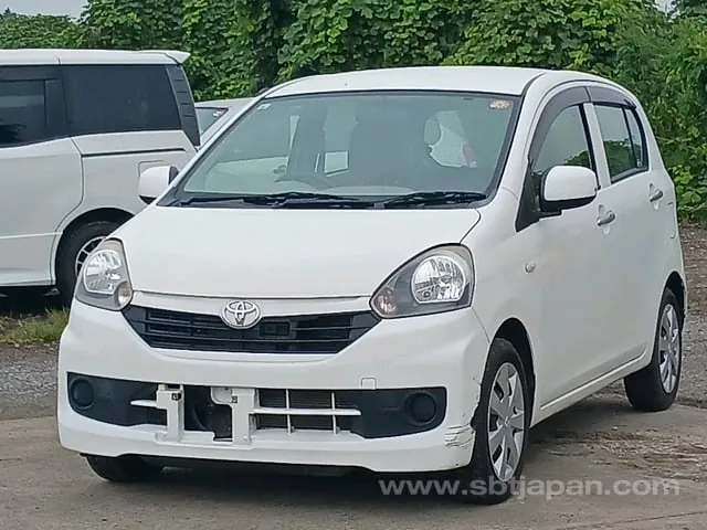 Toyota Dba-La300A 2015 photo 3