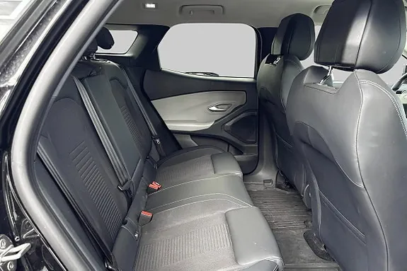 Ford Explorer 2025 photo 5