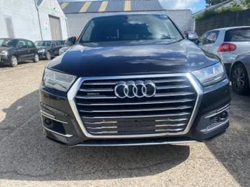 Audi Q7 2017 photo 3