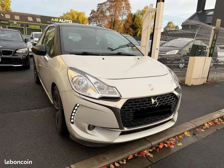 DS Automobiles Ds 3