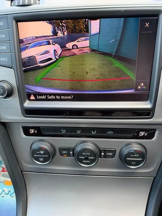 Volkswagen Golf 2014 photo 2