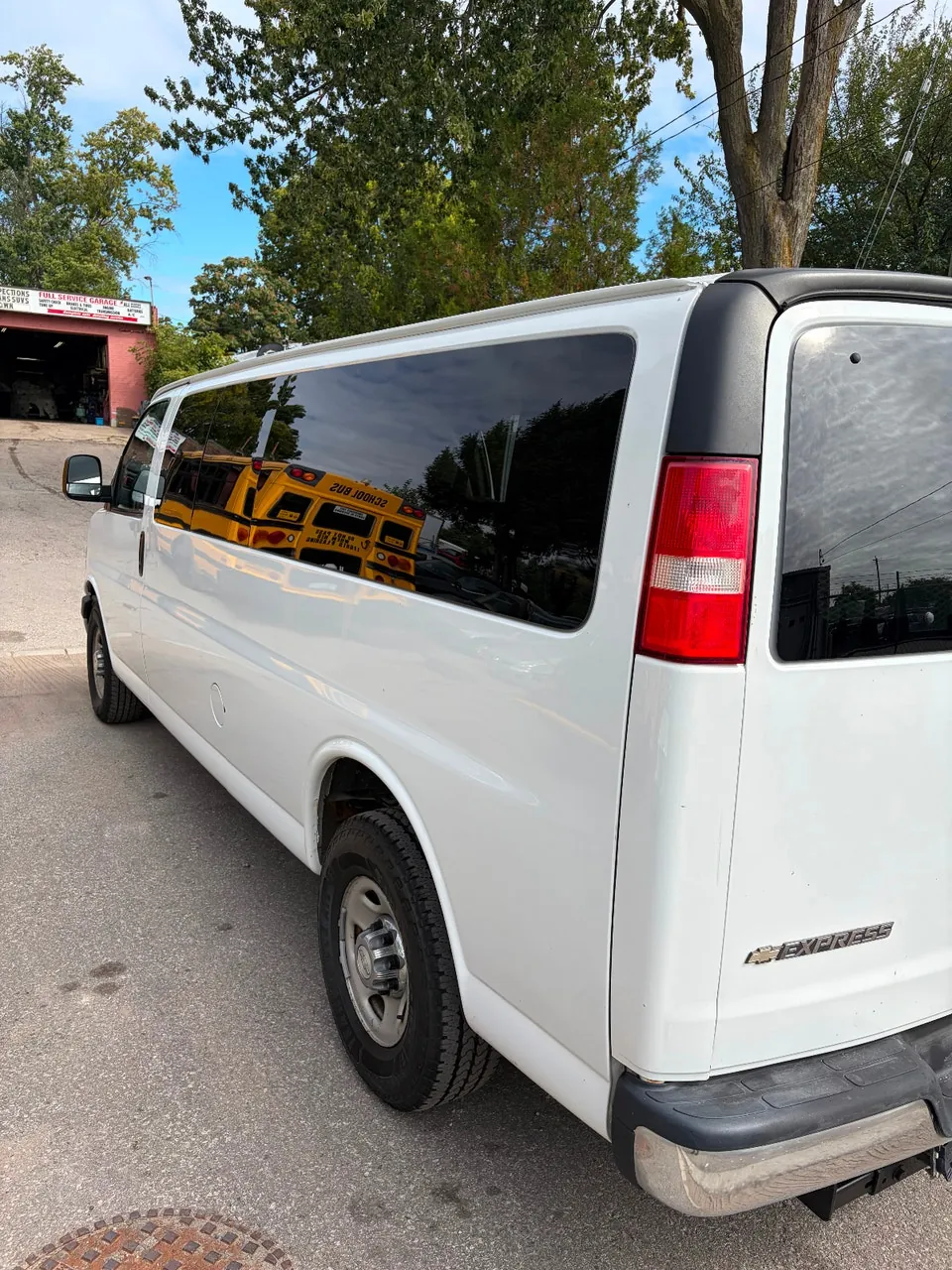 GMC Savana 2017 photo 4