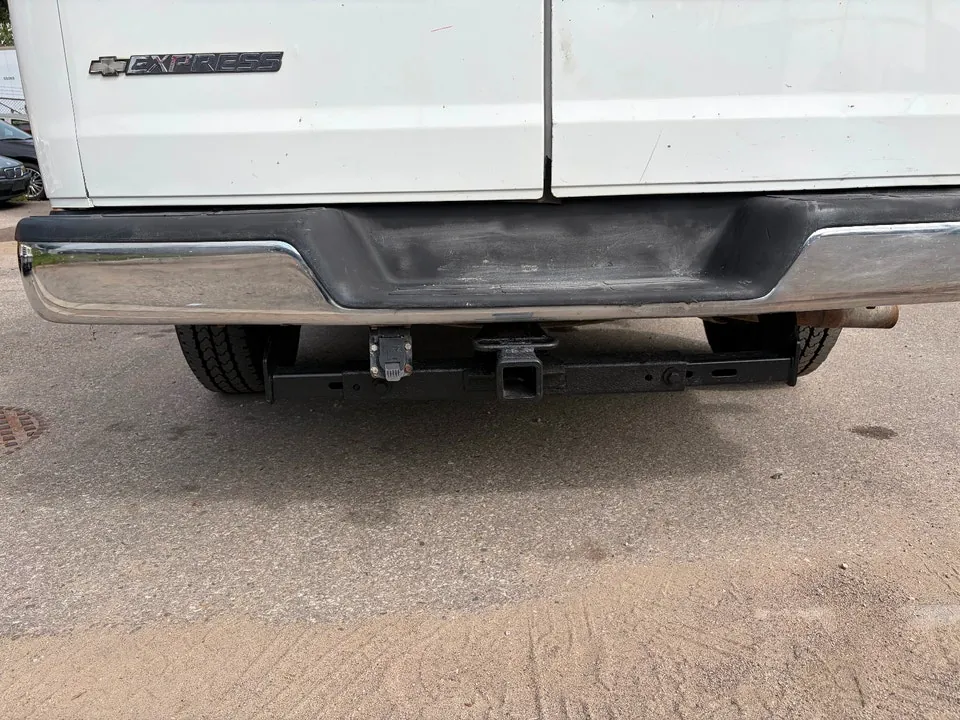 GMC Savana 2017 photo 5