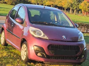 Peugeot 107 2013 photo 2