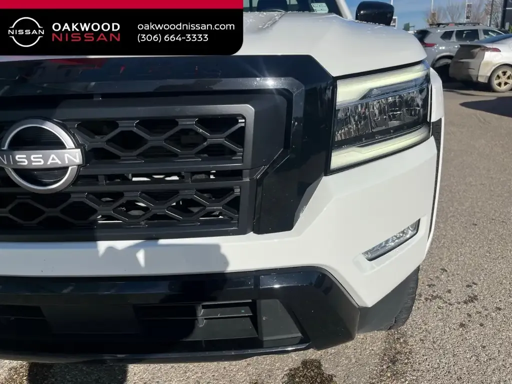 Nissan Frontier 2023 photo 3
